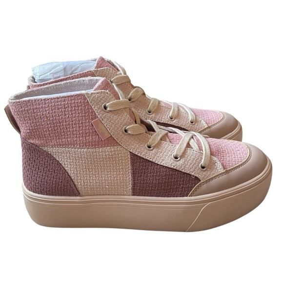 Rocket Dog Flair Pink Patchwork Platform Sneakers‎ Size 8 NWT - Picture 1 of 10